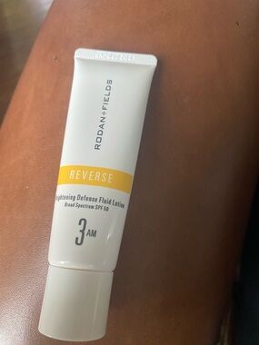 Rodan + Fields White Tube with Yellow Accent - Reverse Brightening SPF